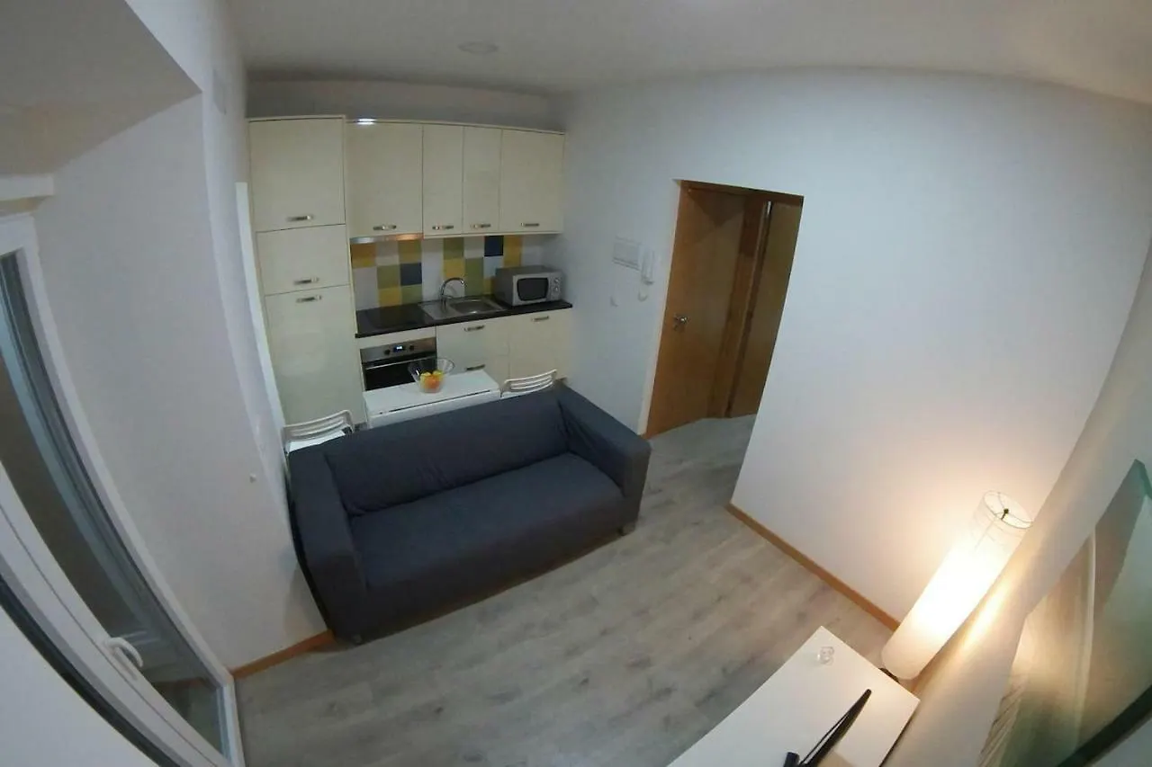 Coimbra Holiday Residence 0*,